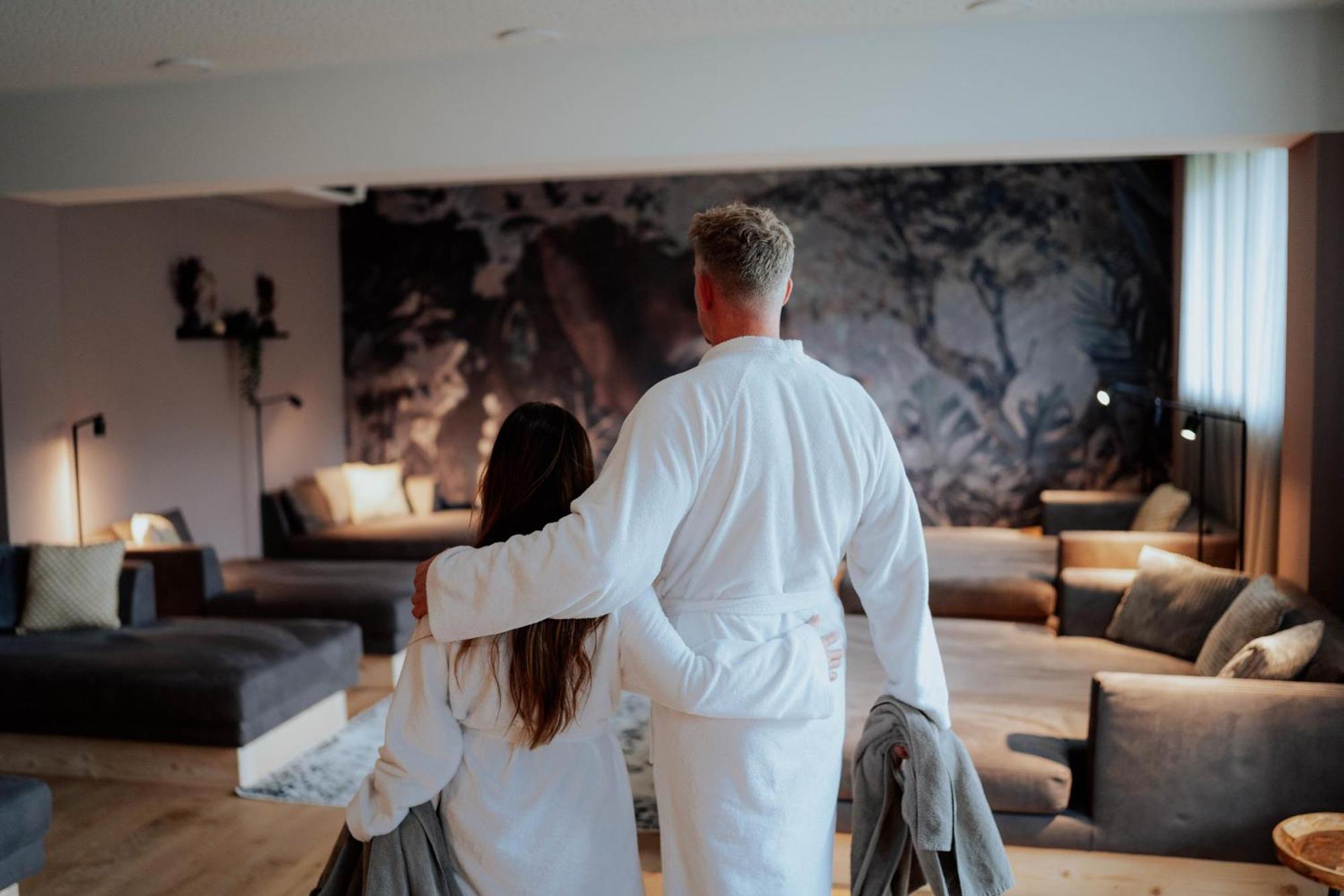 Hotel Dirsch Wellness & Spa Resort Emsing Екстер'єр фото